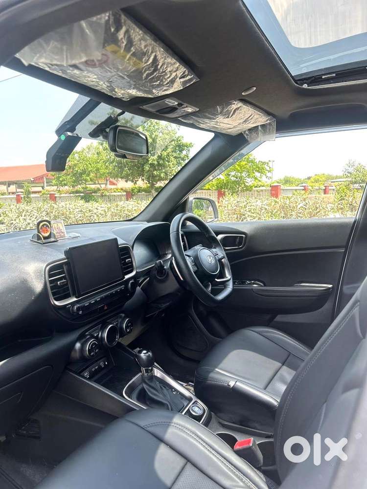 Hyundai Venue 1.0 Sx (o) Turbo Dct, 2024, Petrol