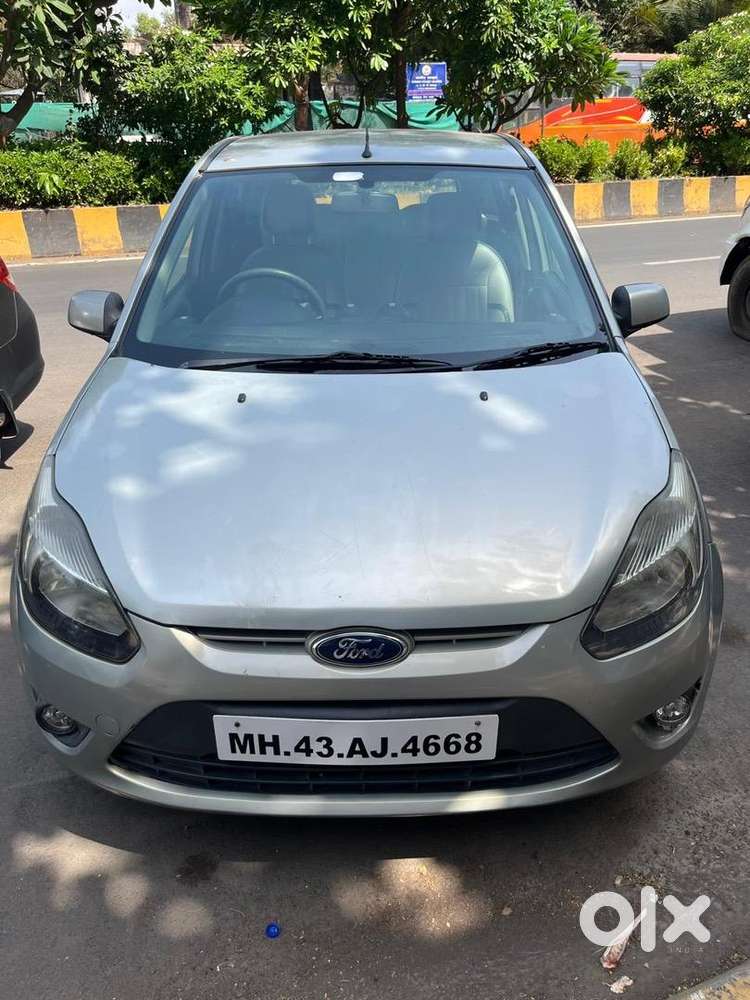 Ford Petrol Manual 2011 Car
