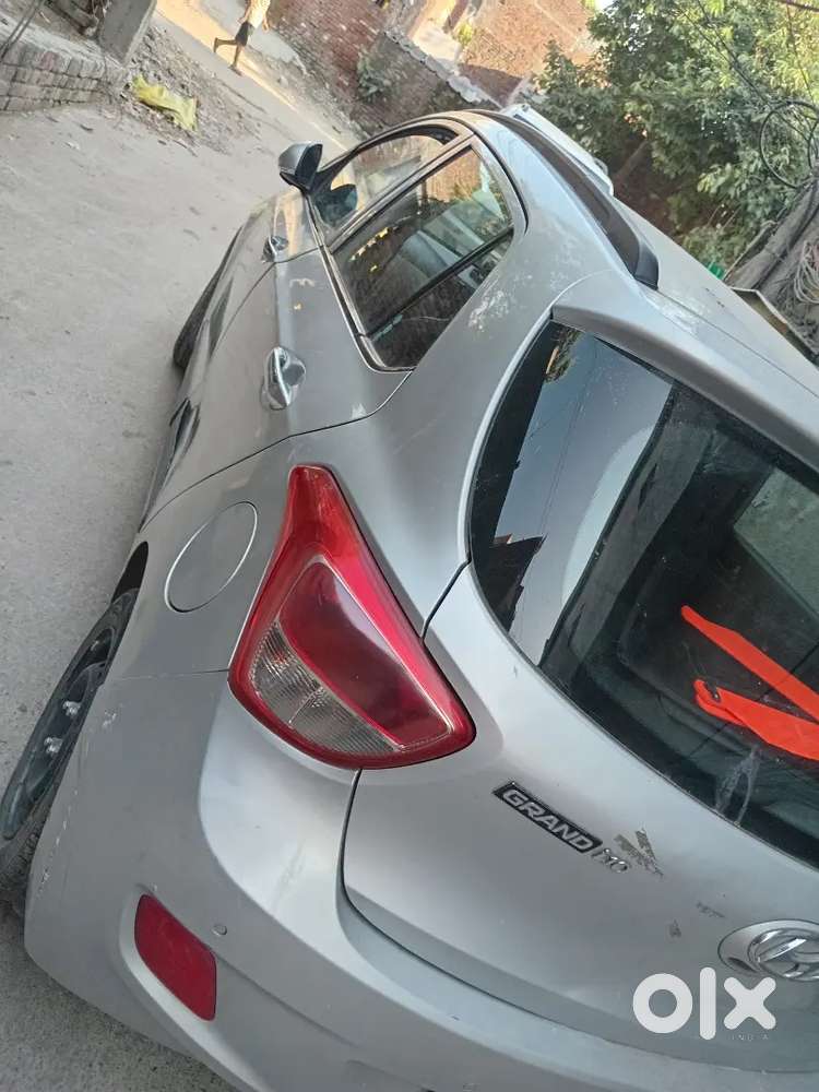 Hyundai Grand I10 Sportz 2014 Petrol Manual
