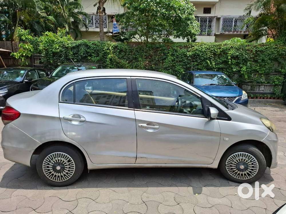 Honda Amaze (2013) Diesel 1.5 Ex Mt - Alabaster Silver (metallic)