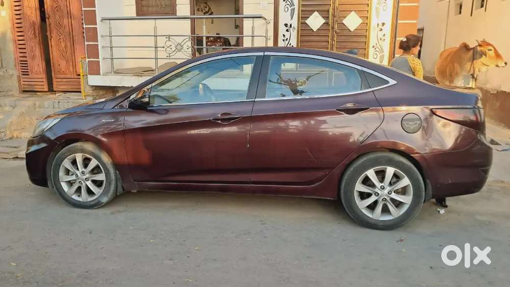 Hyundai Verna 1.6 Sx 2011