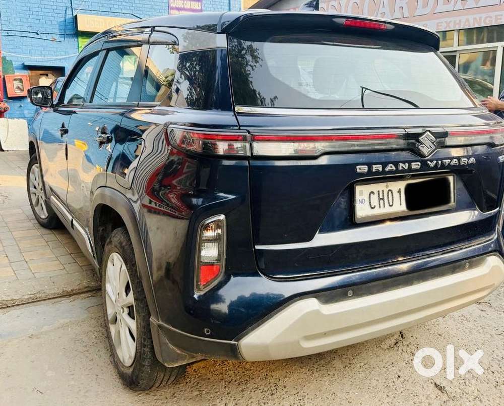 Maruti Suzuki Grand Vitara 1.5 Delta Smart Hybrid At, 2023, Petrol