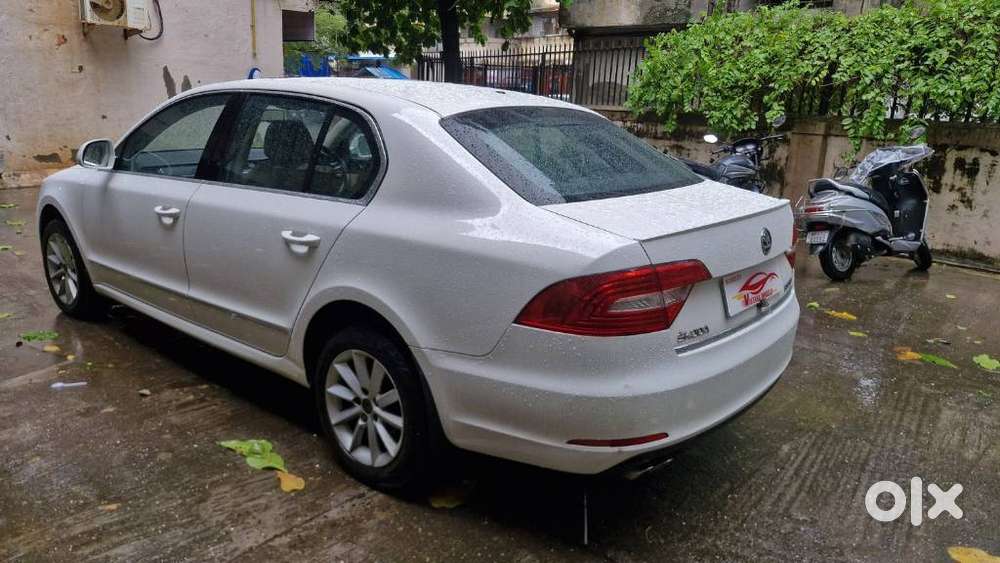 Skoda Superb 1.8 Elegance Tsi At, 2014, Petrol