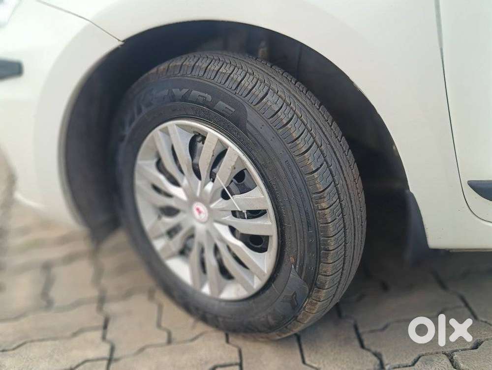 Maruti Suzuki Dzire 1.2 Lxi, 2021, Petrol