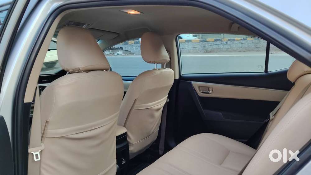 Toyota Corolla Altis 2013-2017 D-4d G, 2015, Diesel