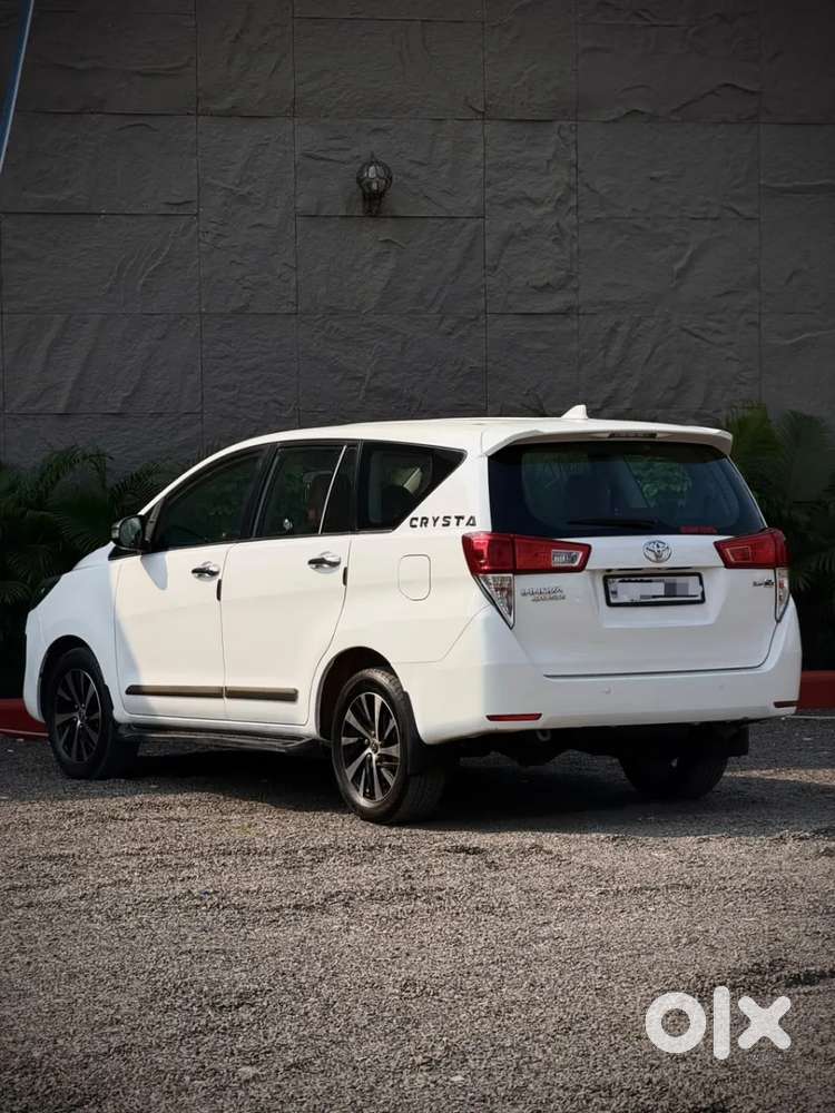 Toyota Innova Crysta 2.8 Zx At 7 Seater, 2019, Diesel