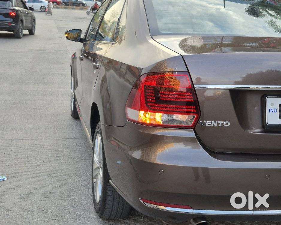 Volkswagen Vento 1.2 Tsi Highline At, 2016, Petrol