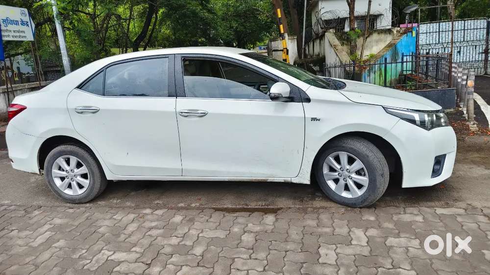 Toyota Corolla Altis 2016