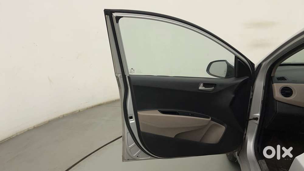 Hyundai Xcent [2017-2020] 1.2 Sx At (o), 2014, Petrol