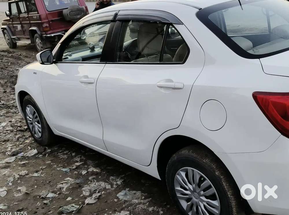Maruti Suzuki Dzire 2018 Petrol Well Maintained