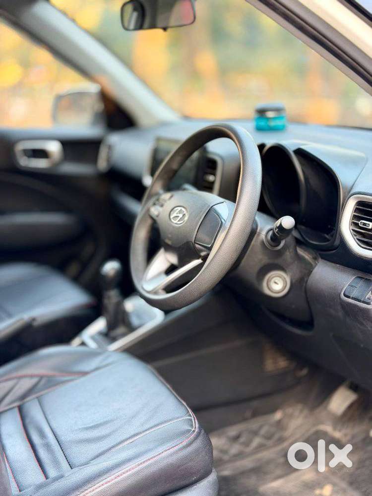 Hyundai Venue Sx Mt, 2020, Petrol