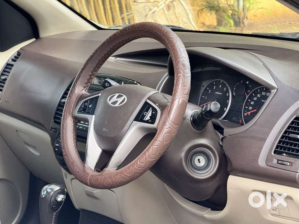 Hyundai I20 1.2 Sportz Option, 2011, Petrol