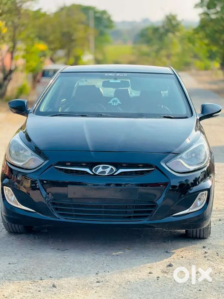 Hyundai Verna 2013 Diesel 200000 Km Driven