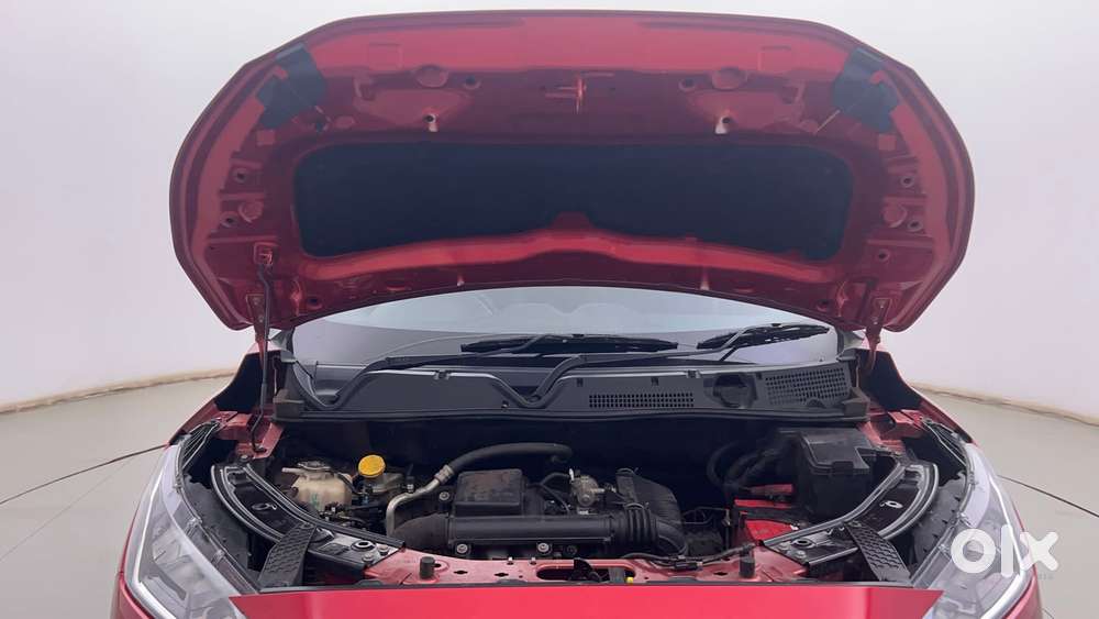 Nissan Magnite 1.0 Xv Dual Tone, 2023, Petrol