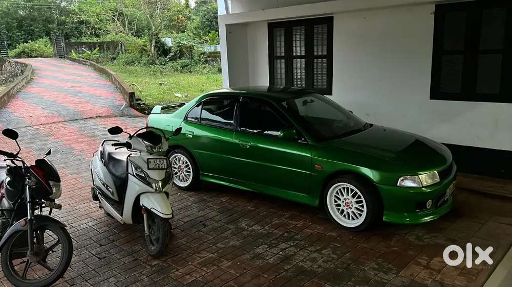 Mitsubishi Lancer 1998