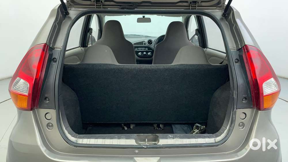Datsun Redigo T Option, 2016, Petrol