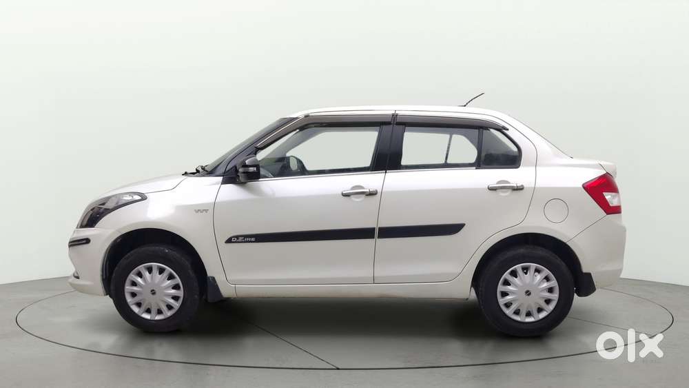 Maruti Suzuki Swift Dzire Vxi Optional, 2016, Petrol