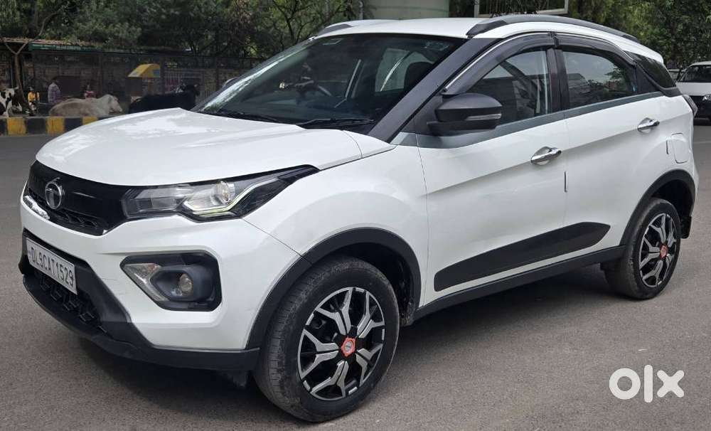 Tata Nexon 1.2 Revotron Xm (s), 2020, Petrol