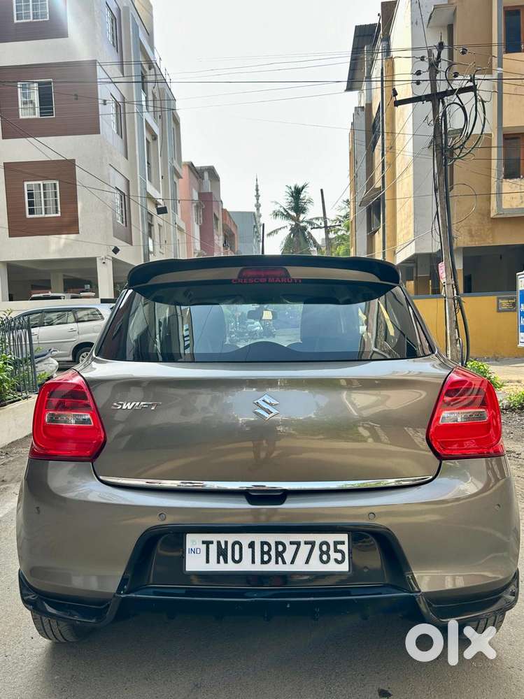 Maruti Suzuki Swift Vxi + Manual, 2023, Petrol