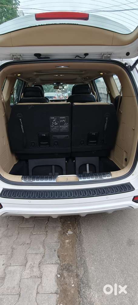 Kia Carnival Limousine Plus 7 Str, 2020, Diesel