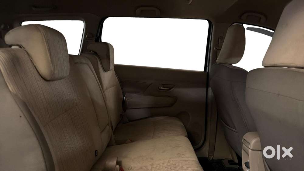 Toyota Rumion V Mt, 2024, Petrol