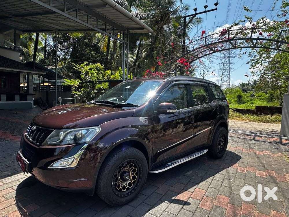 Mahindra Xuv500 2.2 W10, 2015, Diesel