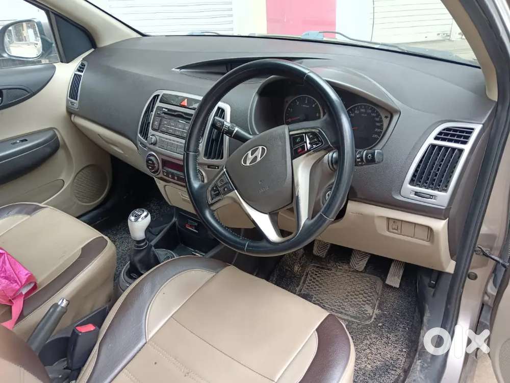 2014 Hyundai Sports Crdi. I20 डीज़ल