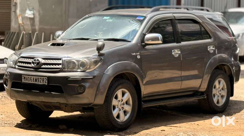 Toyota Fortuner 4x4 Mt, 2010, Diesel