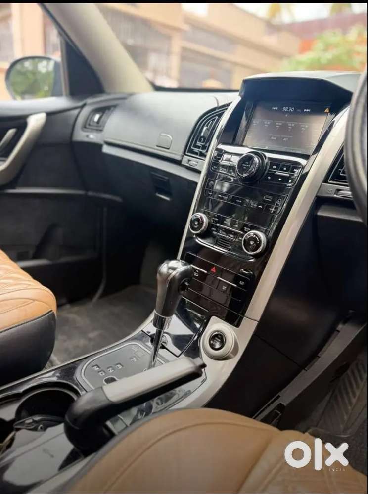 Mahindra Xuv500 W11 Automatic – 2018 Manufactured / 2019 Registered