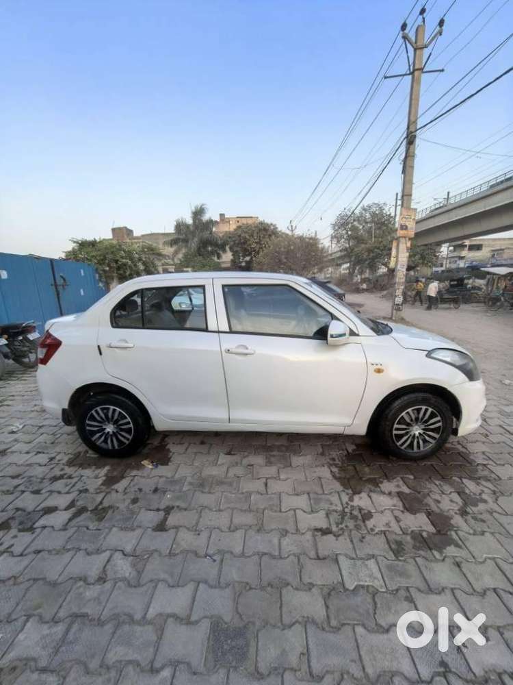 Maruti Suzuki Swift Dzire Vxi Optional, 2016, Cng & Hybrids
