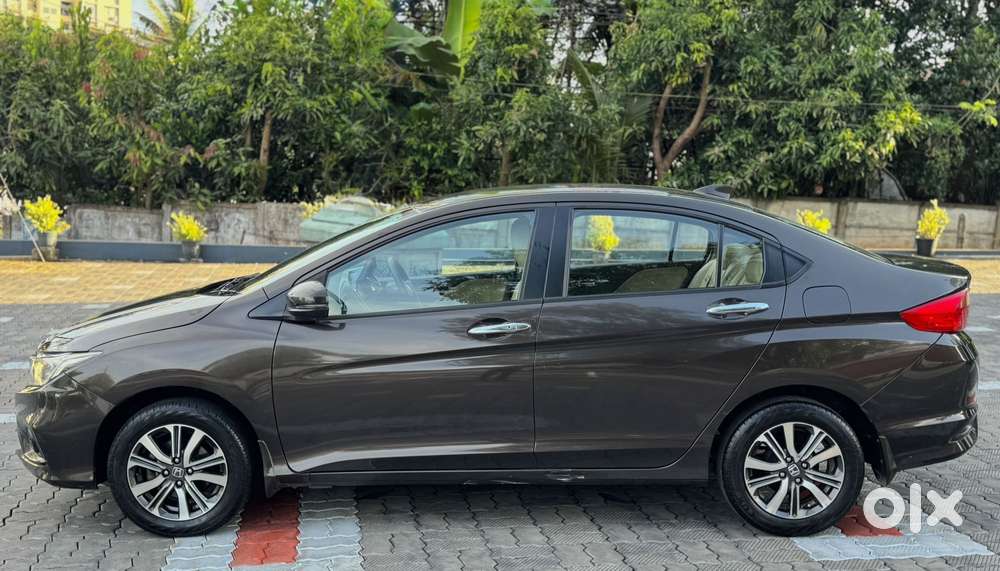Honda City I-vtec Cvt V, 2018, Petrol