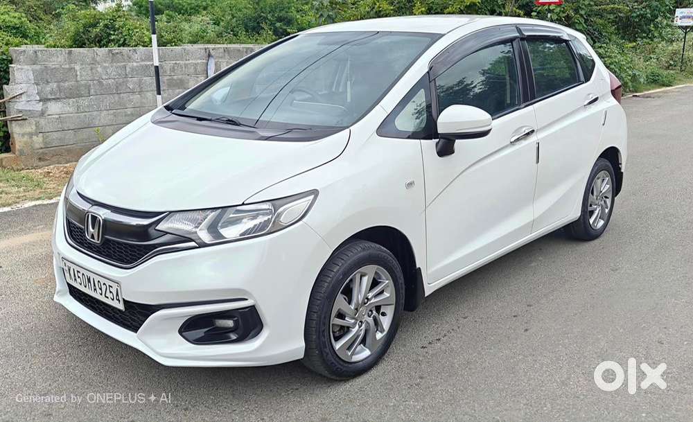 Honda Jazz V Cvt, 2021, Petrol