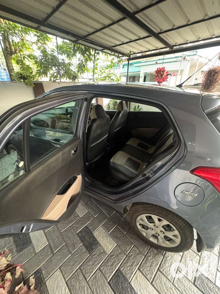 Hyundai Grand I10 2017 Petrol Well Maintained