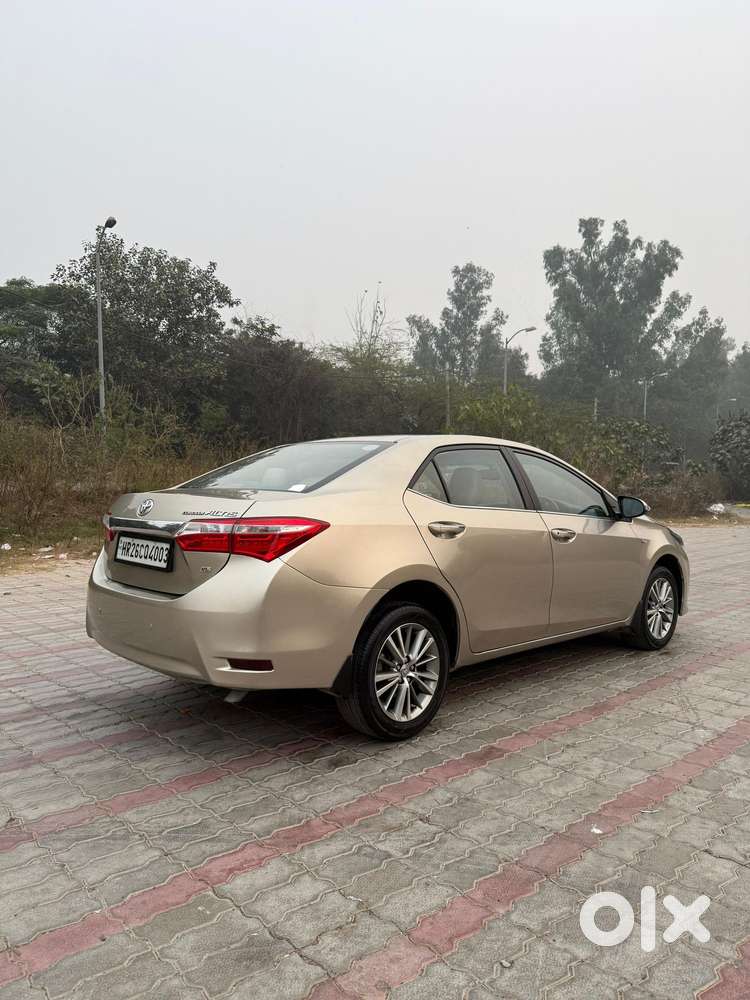 Toyota Corolla Altis Vl At, 2015, Petrol