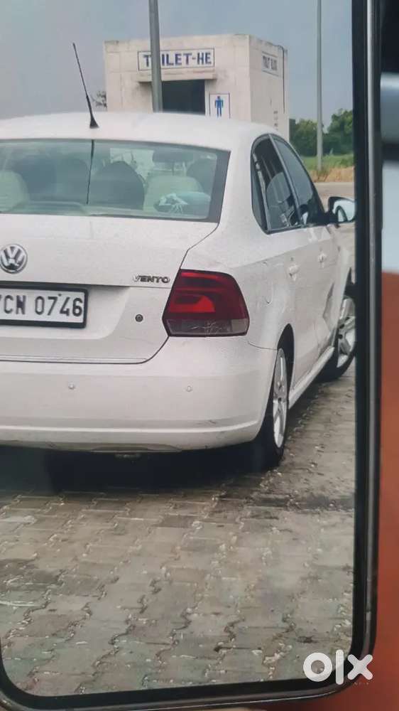 Volkswagen Vento 2011 Petrol Manual 87000 Km