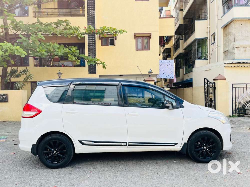 Maruti Suzuki Ertiga 2012