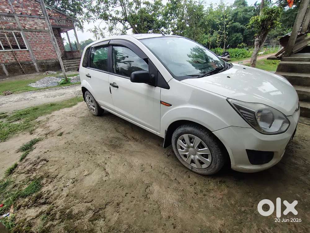 Ford Figo 2013 Petrol 76000 Km Driven