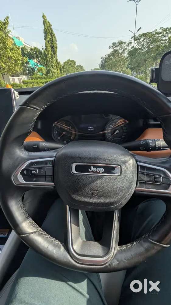 Jeep Compass 2023 Diesel 28000 Km Driven
