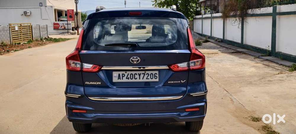 Toyota Rumion V Mt, 2024, Petrol