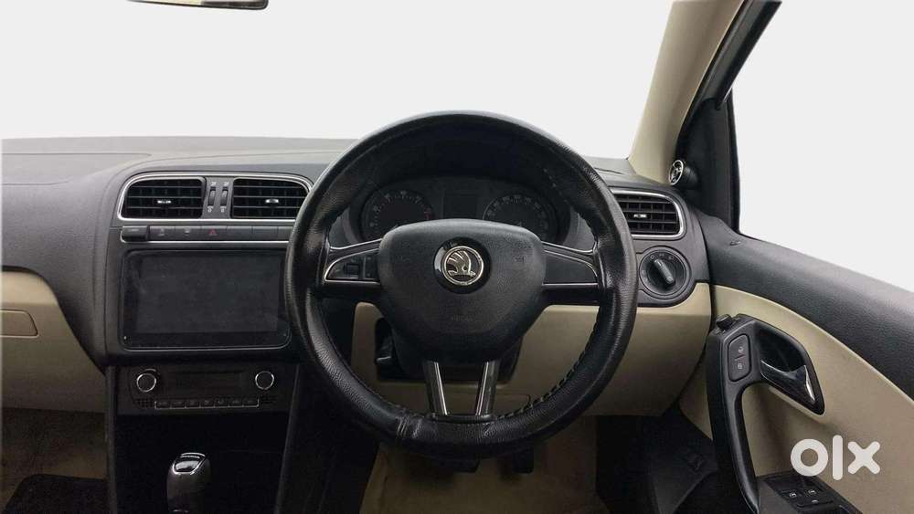 Skoda Rapid 1.0 Ambition Tsi At, 2021, Petrol