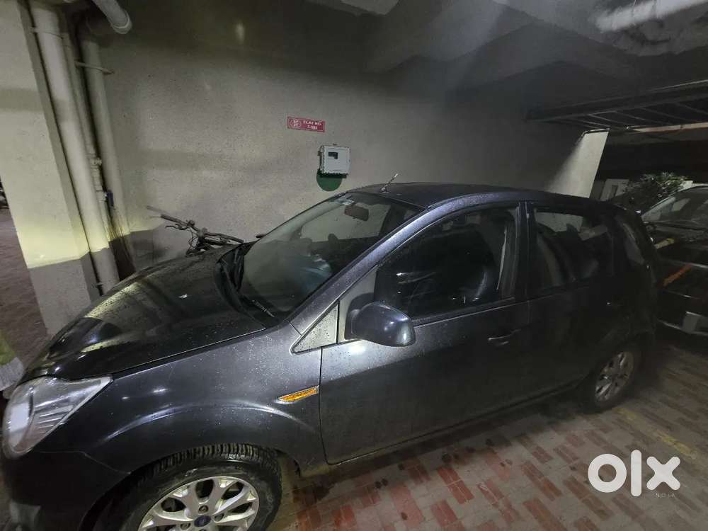 Ford Figo 1.5 Titanium 2014