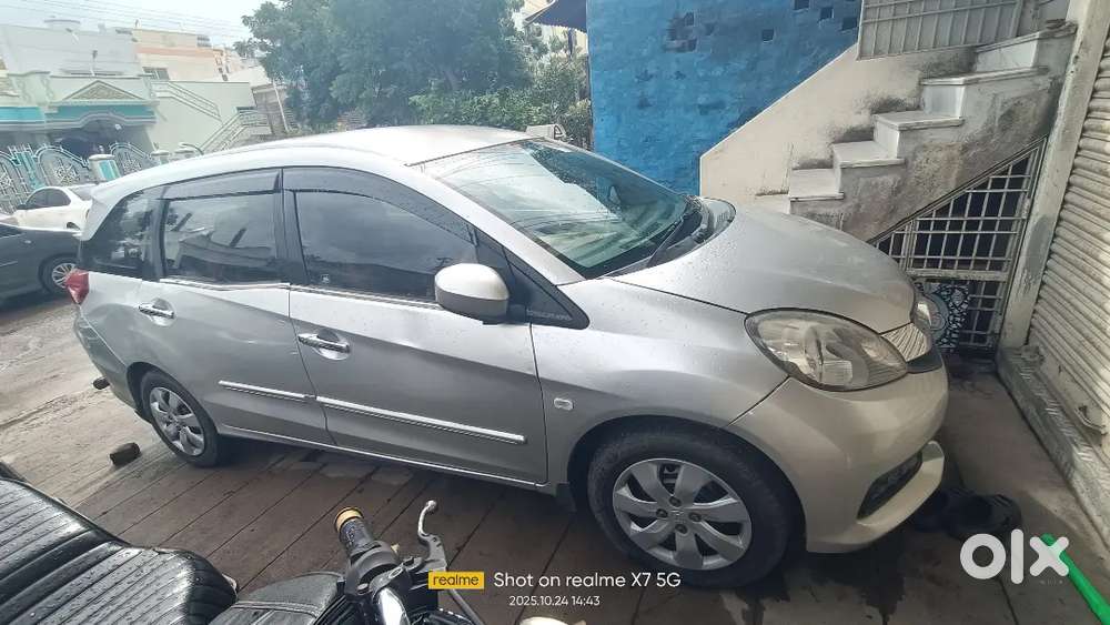 Honda Mobilio Diesel 2015
