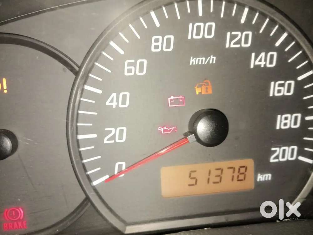 Swift Lxi Maruti 2011