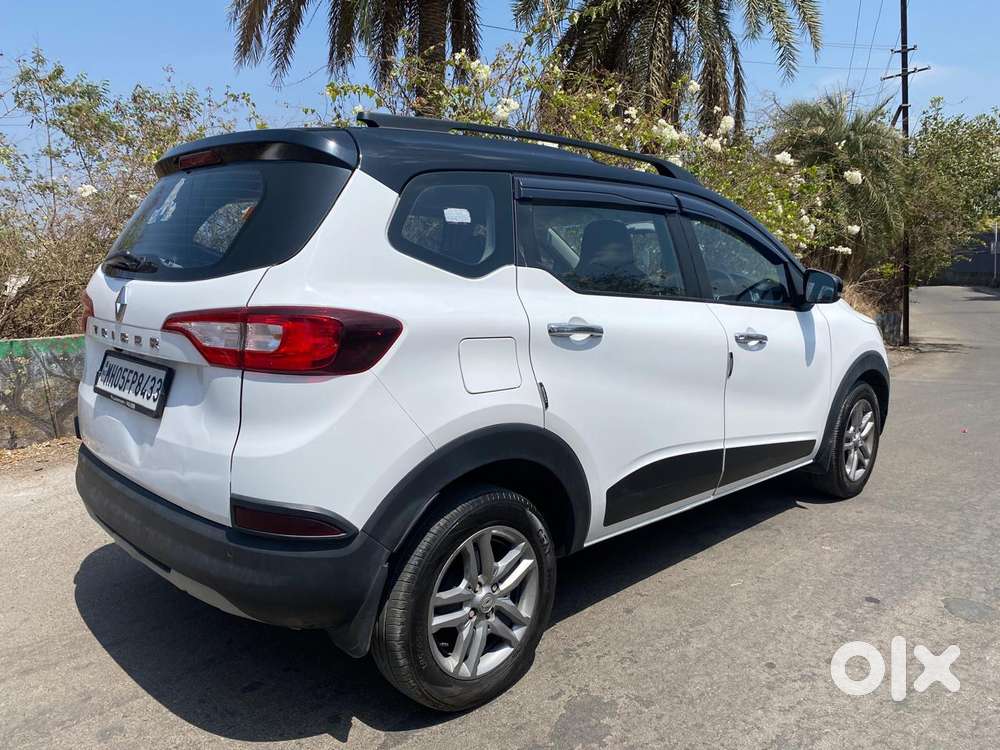 Renault Triber Rxz, 2024, Petrol