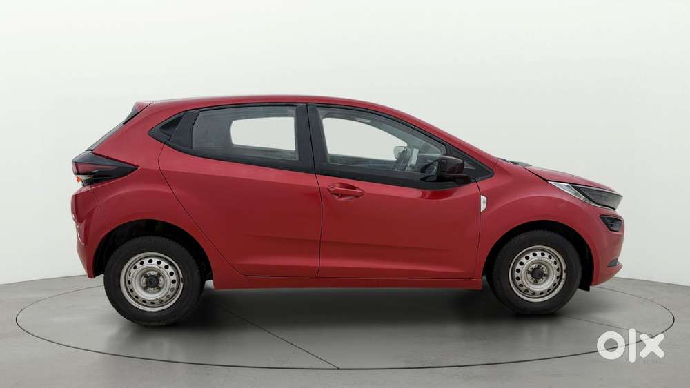 Tata Altroz 1.2 Xe, 2020, Petrol
