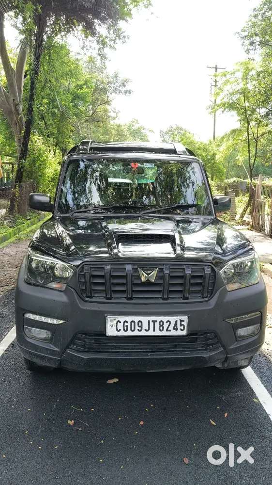 Mahindra Scorpio Classic 2025 Diesel Manual