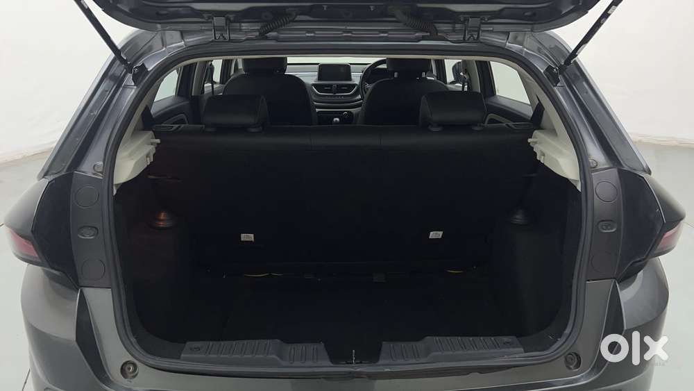 Tata Altroz 1.2 Xz Plus I-turbo, 2022, Petrol