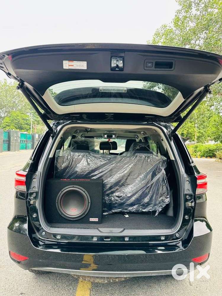 Toyota Fortuner 4x2 At 2.7 Petrol, 2025, Petrol