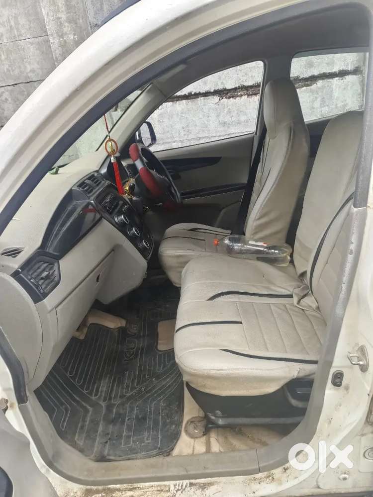 Mahindra Kuv100 Nxt Petrol 2016