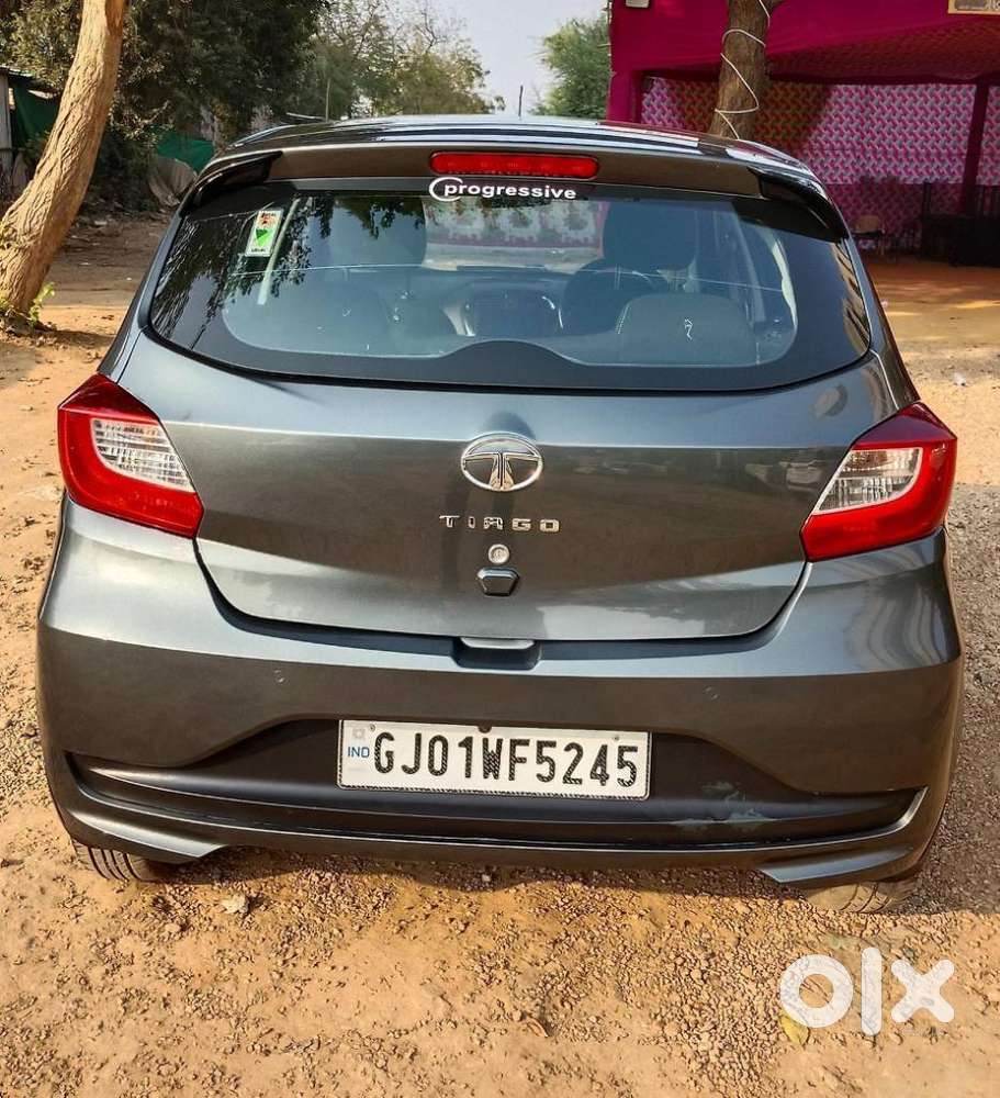 Tata Tiago 1.05 Revotorq Xt Option, 2022, Petrol